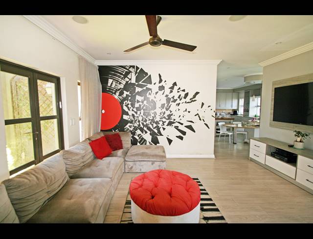 4 BEDROOM HOUSE FOR SALE IN WOODMEAD